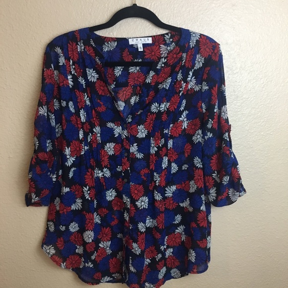 Chaus New York Tops - ⬇️ $25 Chaus  Red & Blue Floral Blouse 3/4 sleeve